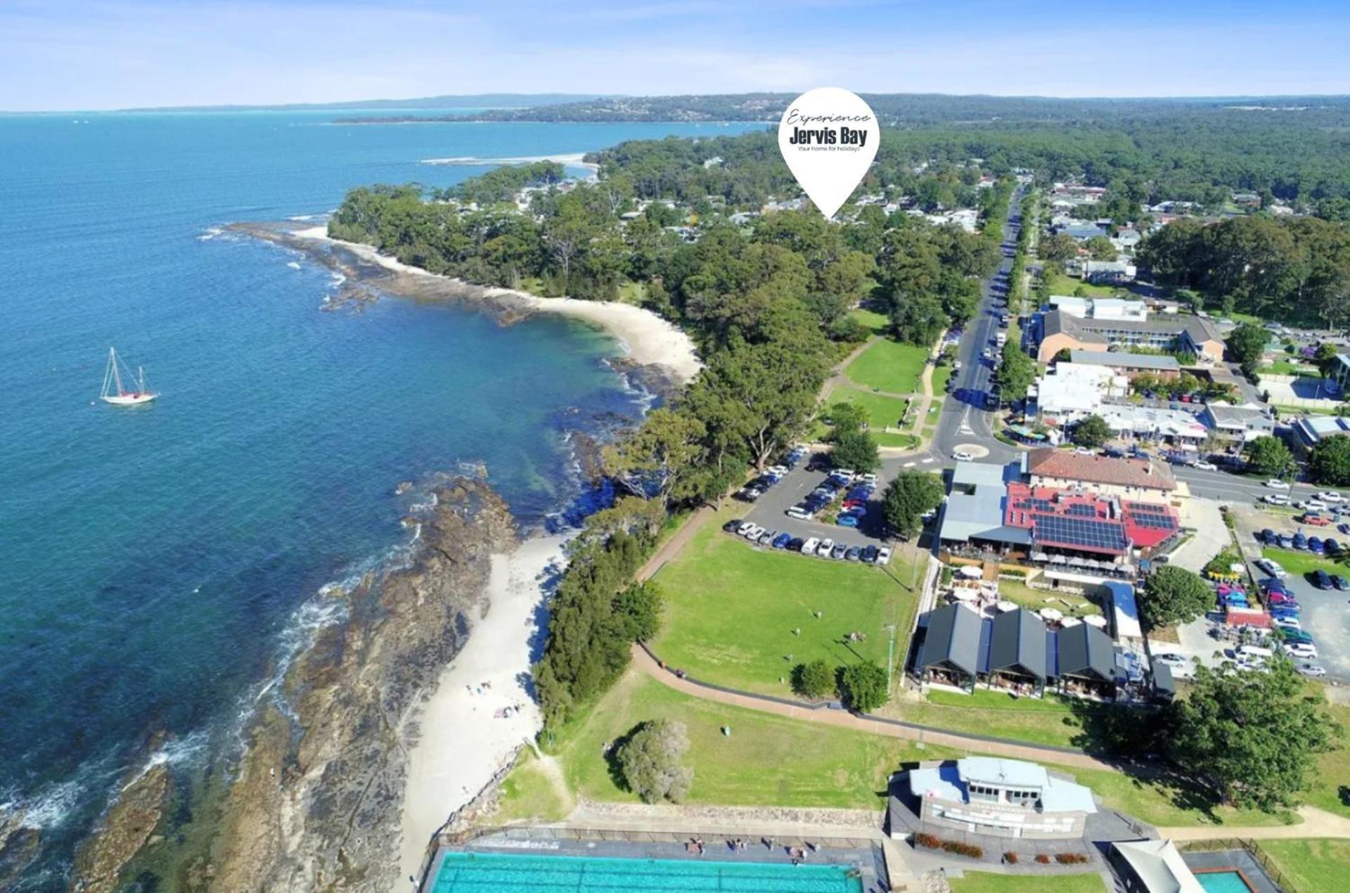 Huskisson Beach Holiday Villa By Experience Jervis Bay Exterior foto